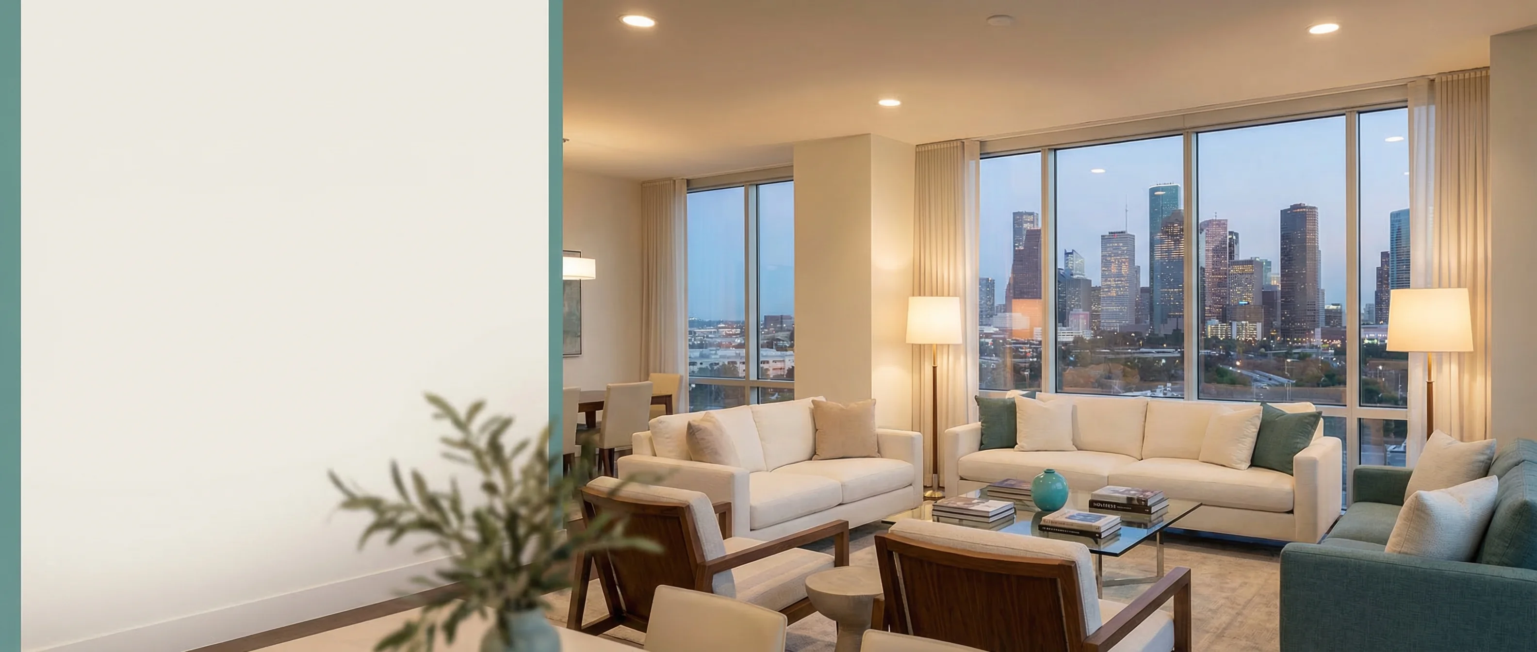 Luxury furnished apartment with Houston skyline view — Houston Corporate Housing